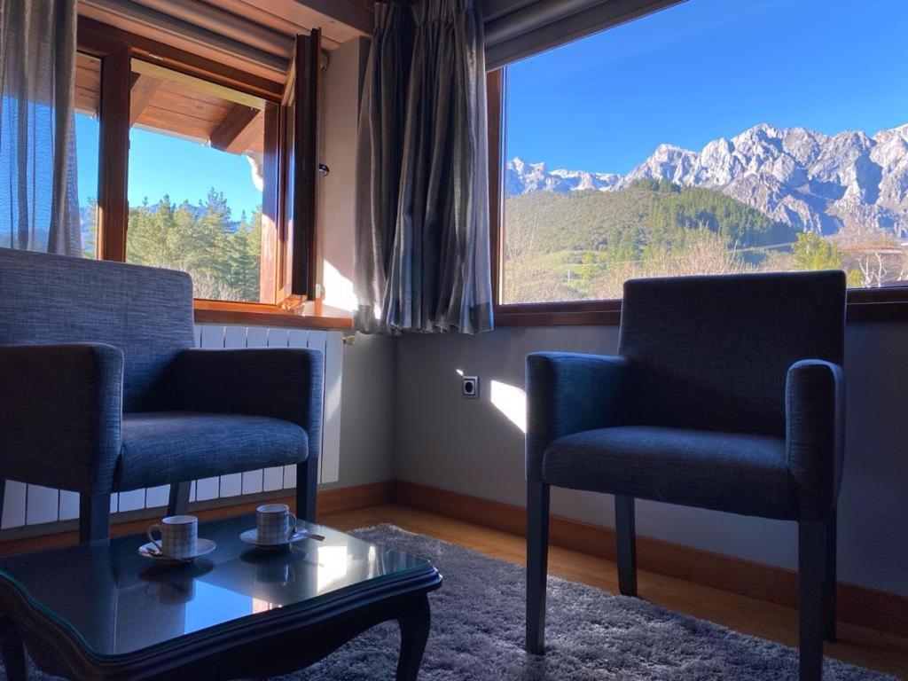 Picos De Europa Suites And Rooms Turieno Eksteriør billede