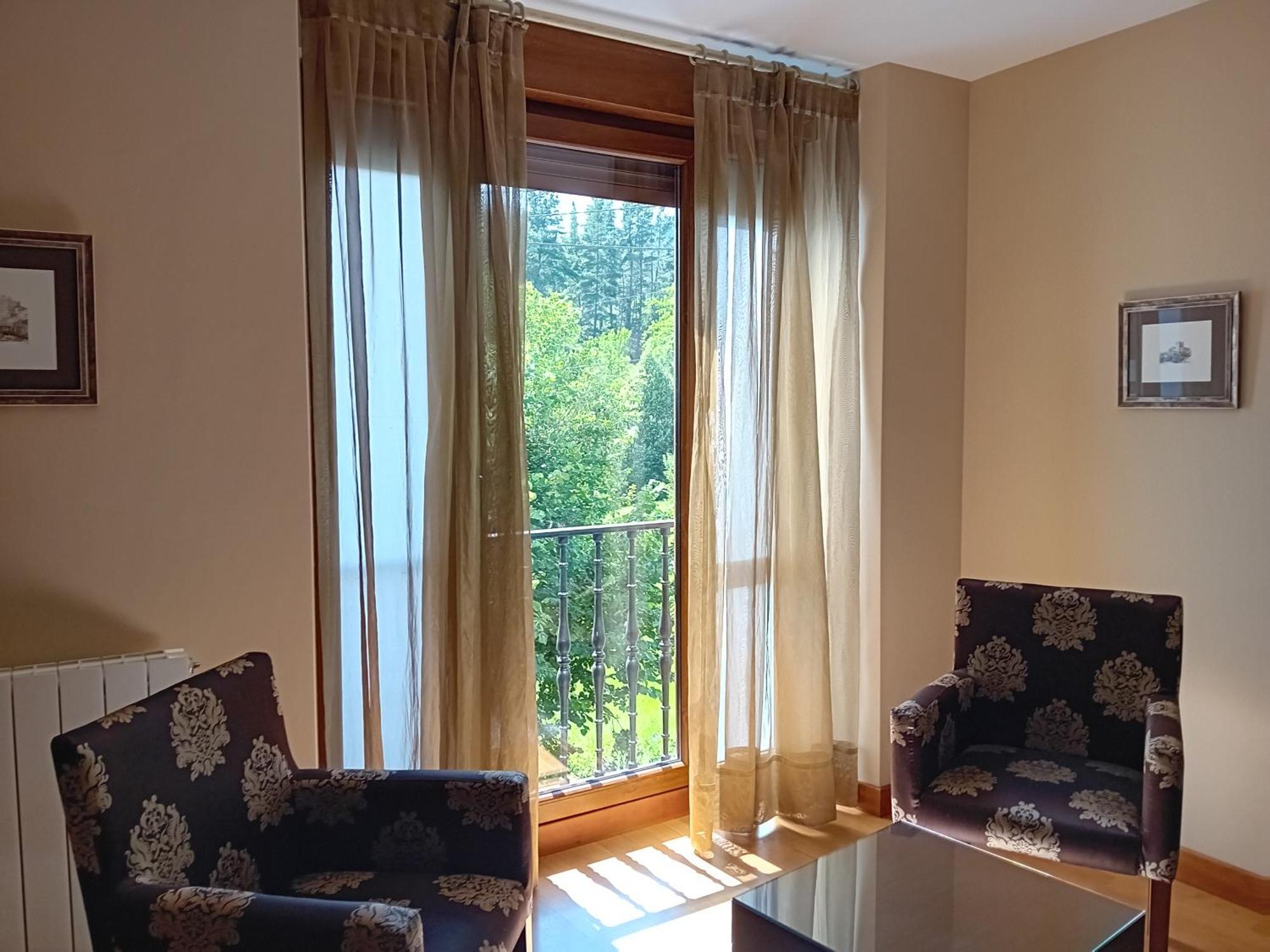 Picos De Europa Suites And Rooms Turieno Eksteriør billede